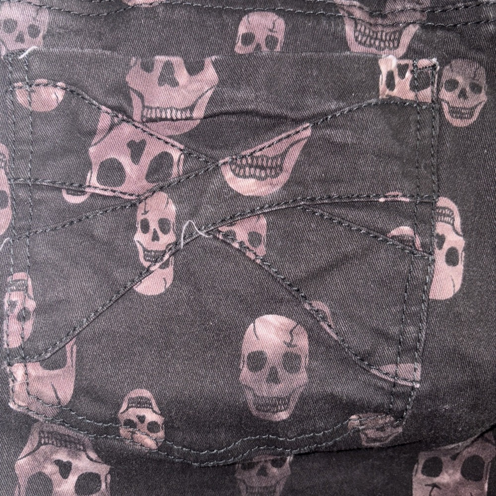 Royal Bones Jean Womens 15 Black Skull All Over Print Gothic Edgy Emo Altrnative - Picture 7 of 10